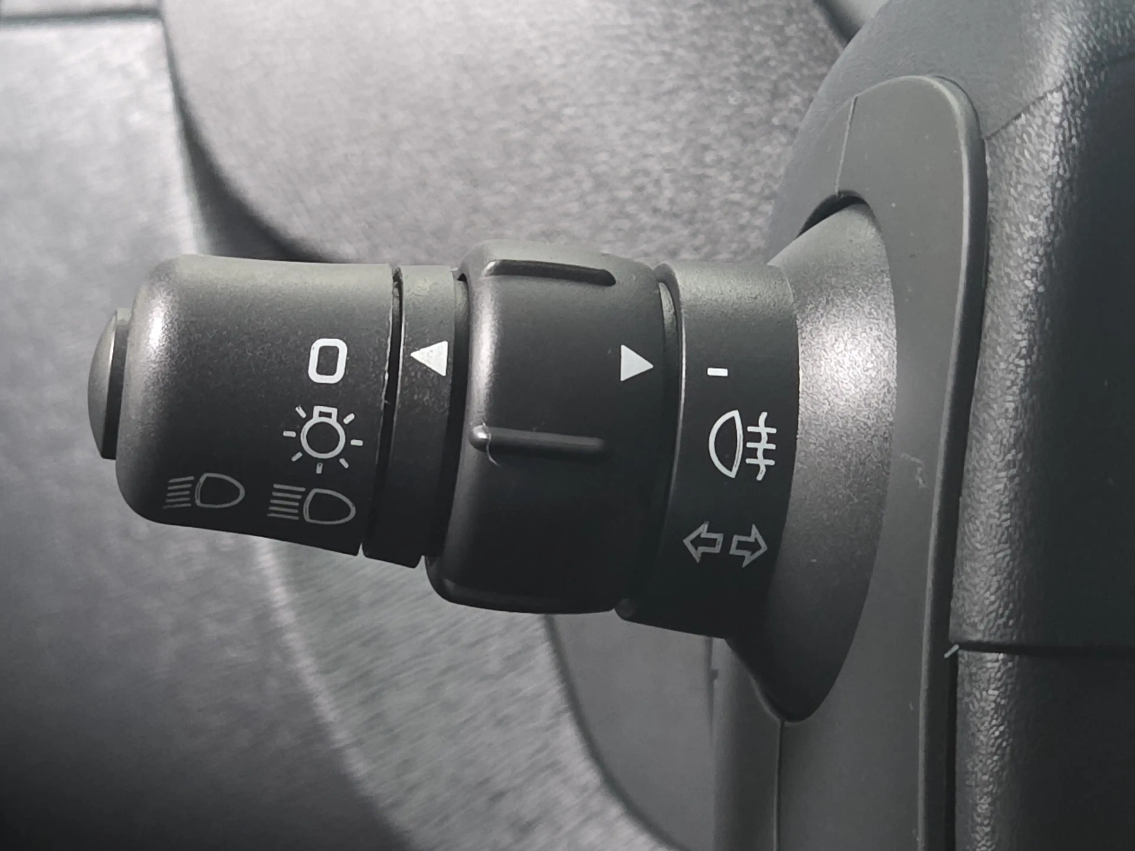 Renault Kangoo 1.5 Blue dCi 80 Comfort — photo 23