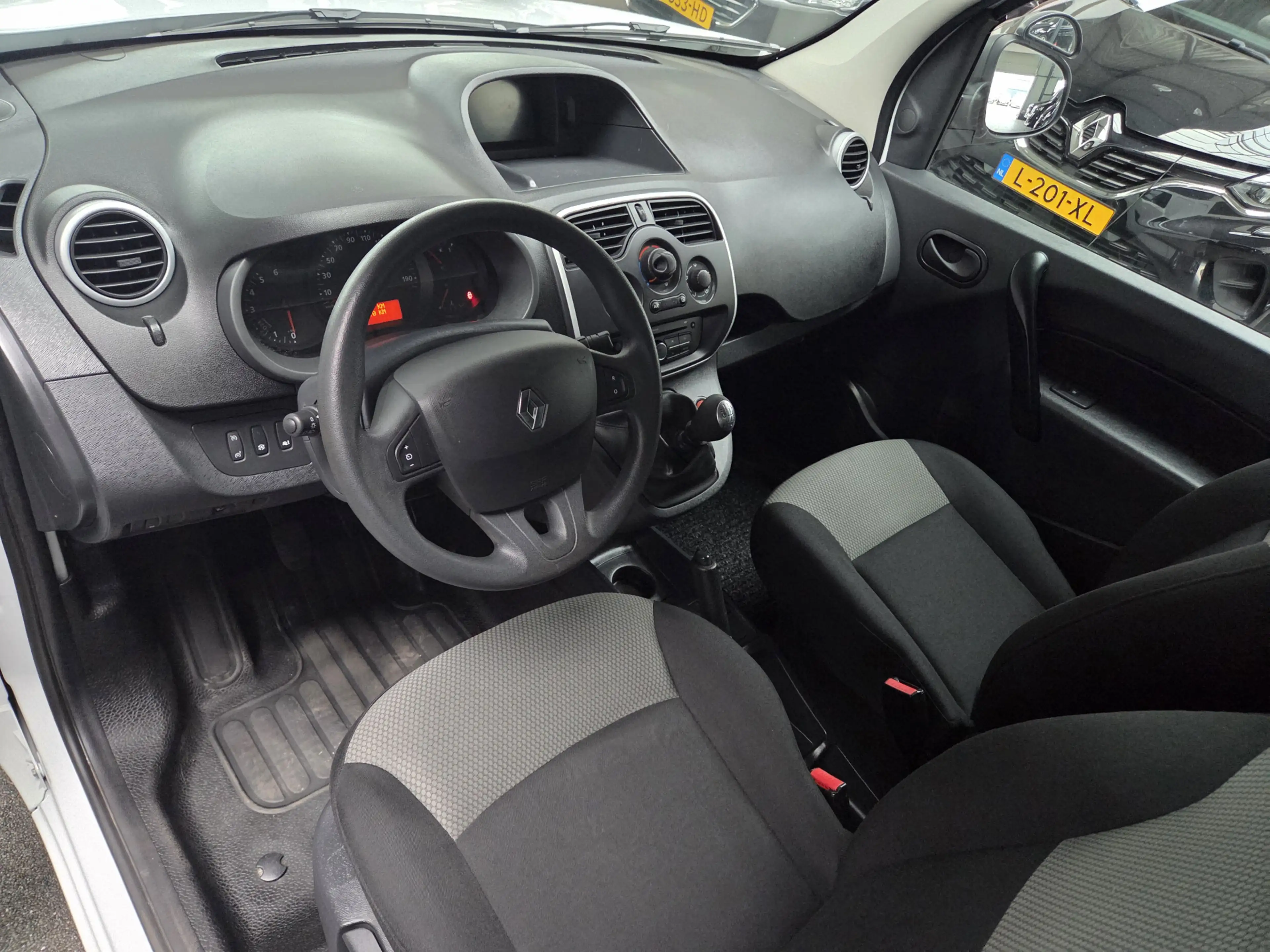 Renault Kangoo 1.5 Blue dCi 80 Comfort — photo 13