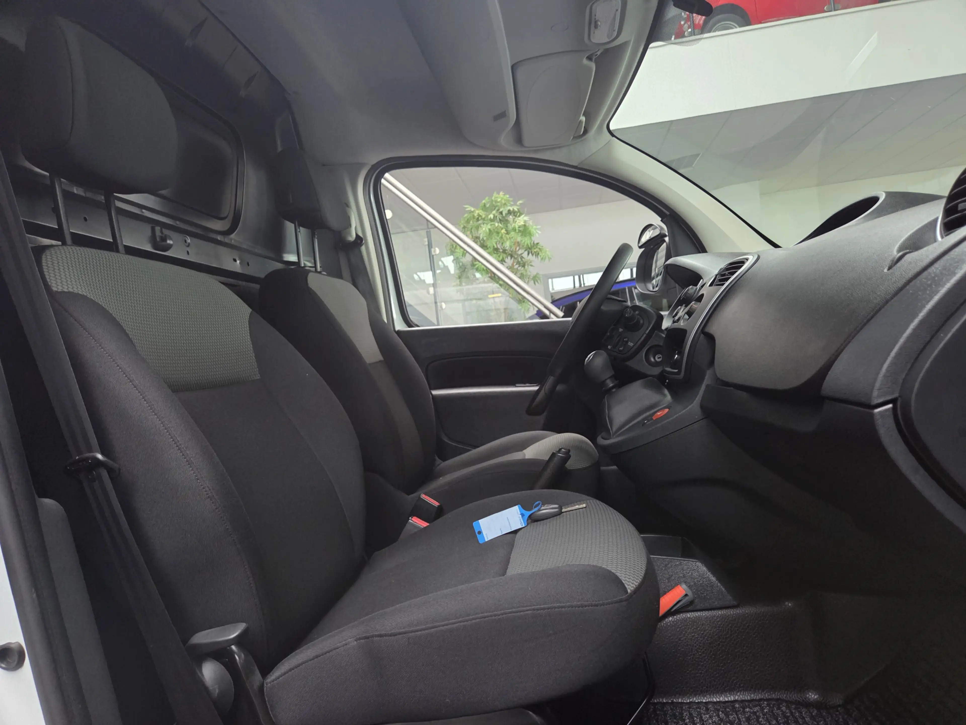 Renault Kangoo 1.5 Blue dCi 80 Comfort — photo 15