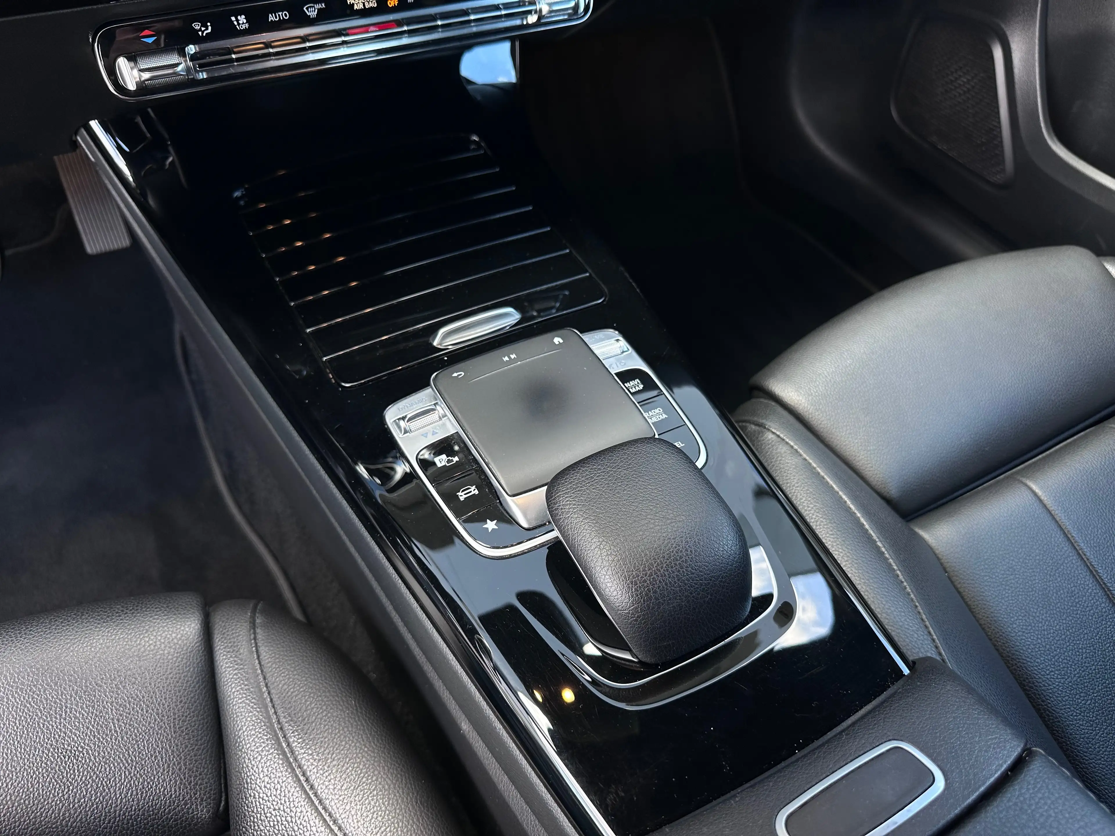 Mercedes-Benz A 180 A 180 Business Solution — photo 12