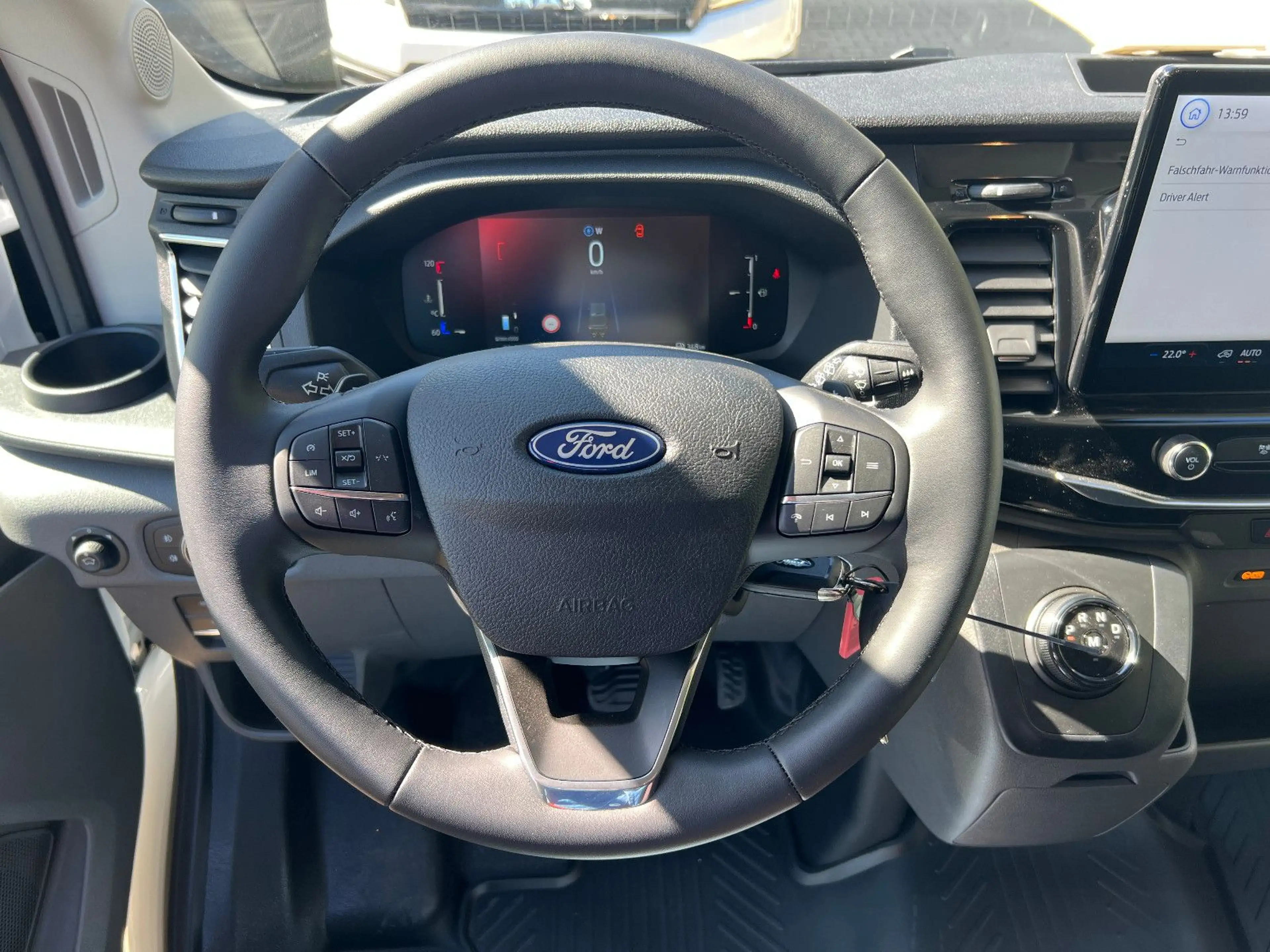 Ford Transit Kombi Trend KMP/BTW Rampe max. 4 Rollstulplätze — photo 11