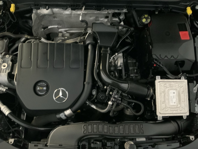 Mercedes-Benz CLA 180 CLA 180 SB Progr LED Ambiente MBUX-HE Sound  Navi — photo 13