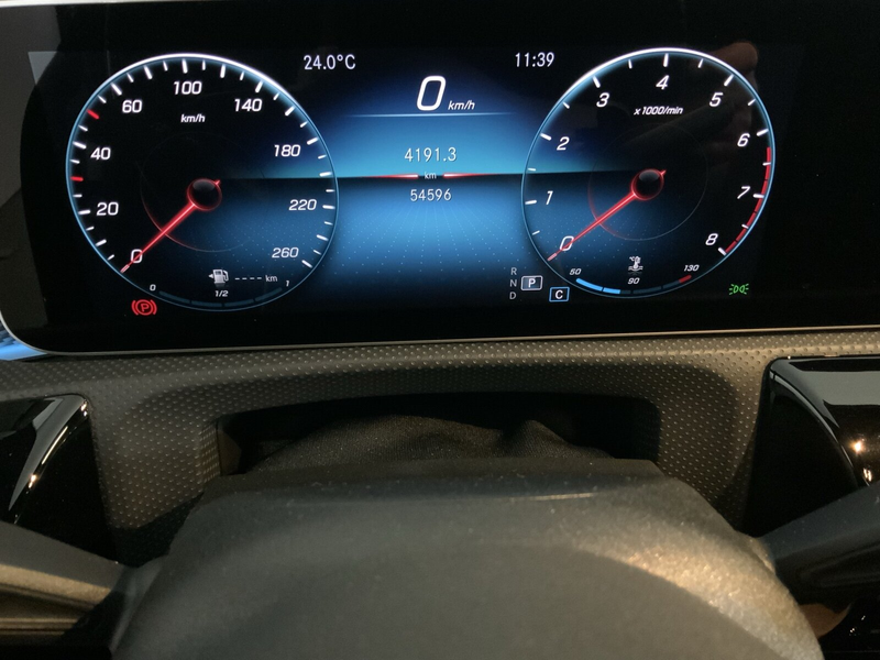 Mercedes-Benz CLA 180 CLA 180 SB Progr LED Ambiente MBUX-HE Sound  Navi — photo 11