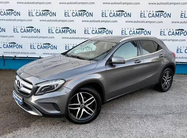 Mercedes-Benz GLA 200 Urban