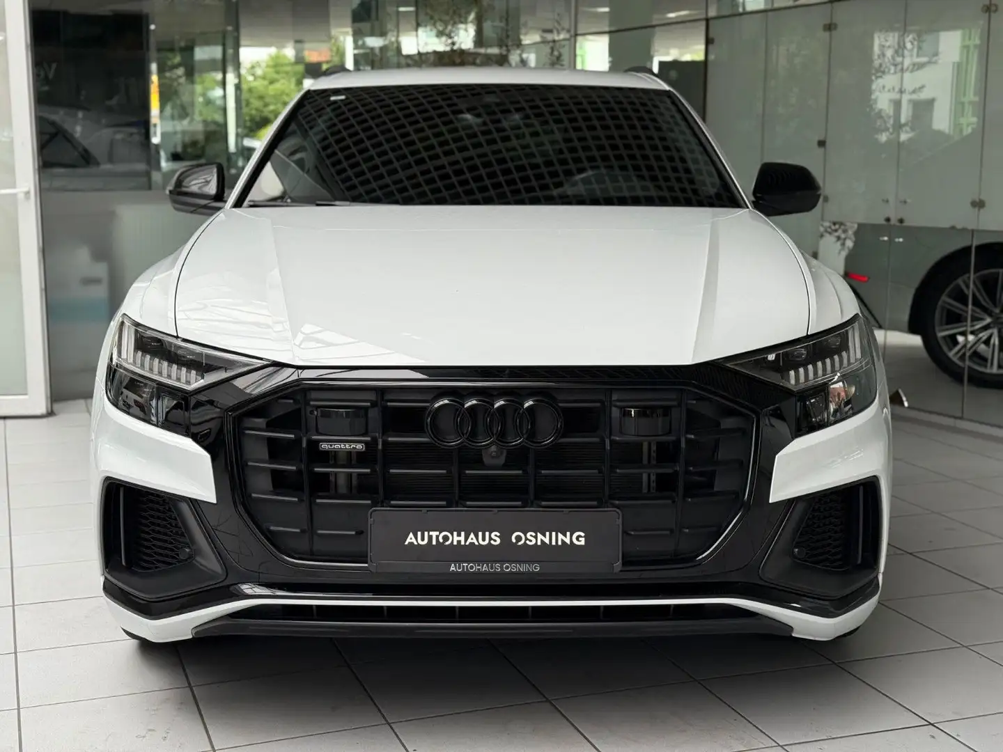 Audi Q8 60 TFSI e Q S LINE NAVI K-360 B&O SOFTCLOSE Weiß - 2