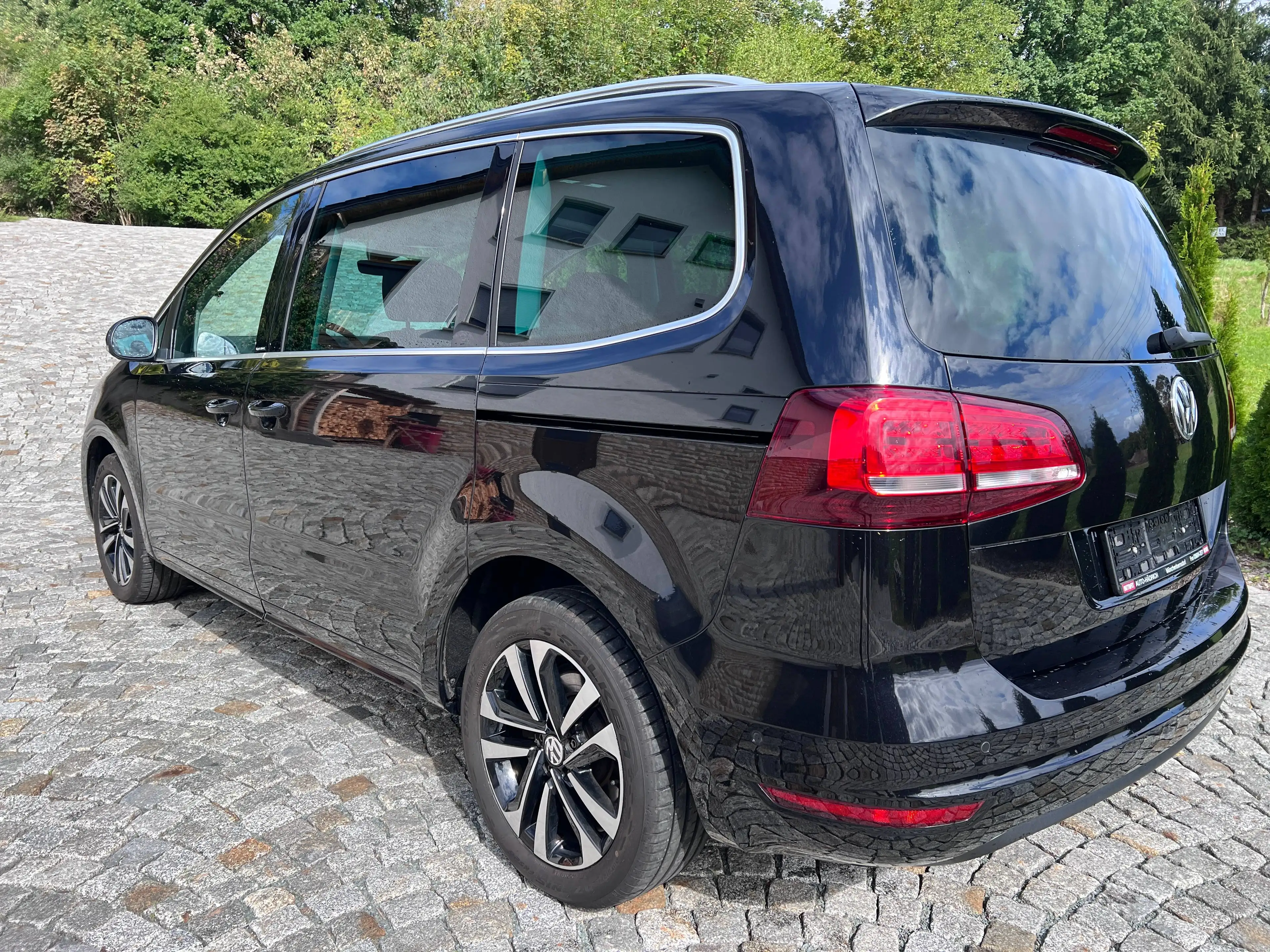 Volkswagen Sharan Sharan Diesel 2.0 TDI IQDRIVE — photo 4