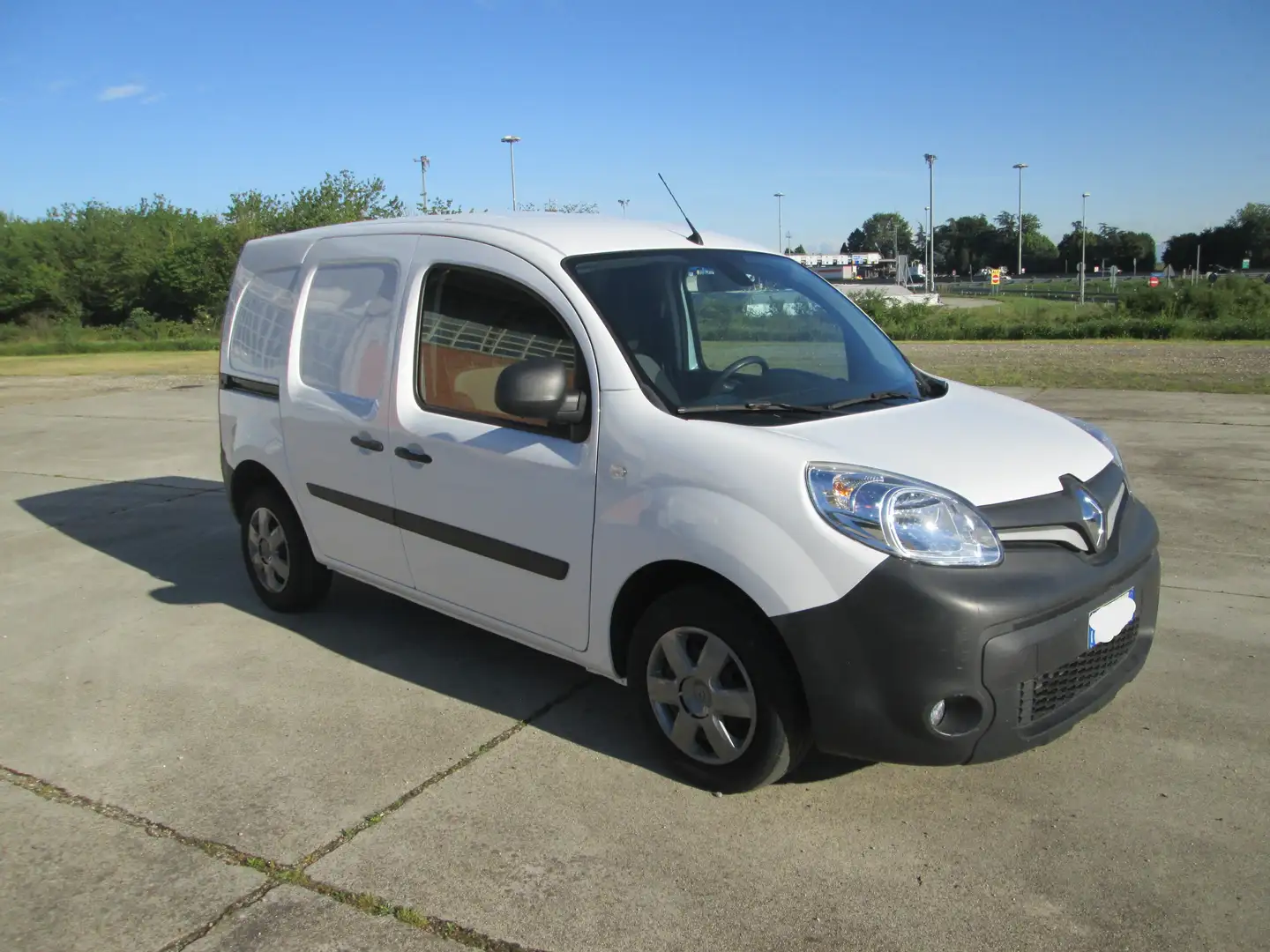 Renault Kangoo 1.5 BLUE DCI 95 CV. PASSO CORTO Blanco - 2