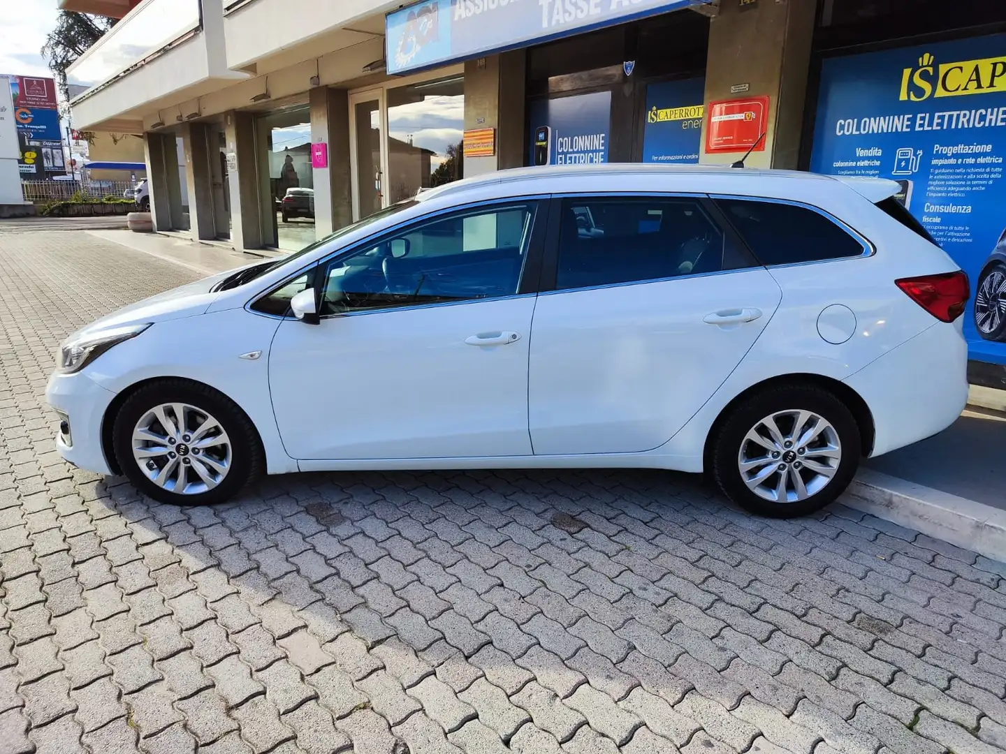 Kia Ceed / cee'd ceed II 2016 SW SW 1.6 crdi Cool Move Bianco - 2