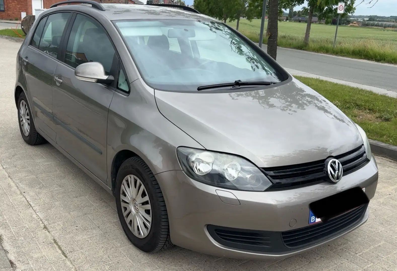 Volkswagen Golf Plus 1.6 CR TDi Trendline - 1