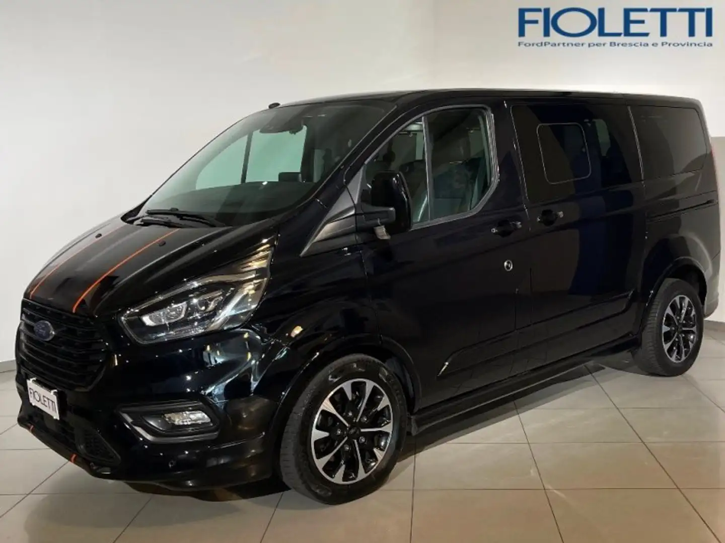 Ford Tourneo Custom 310 2.0 TDCI 170CV AUT. PC SPORT Nero - 1