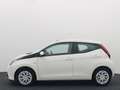 Toyota Aygo 1.0 VVT-i x-play CAMERA / NAVI / BLUETOOTH / AIRCO White - thumbnail 2