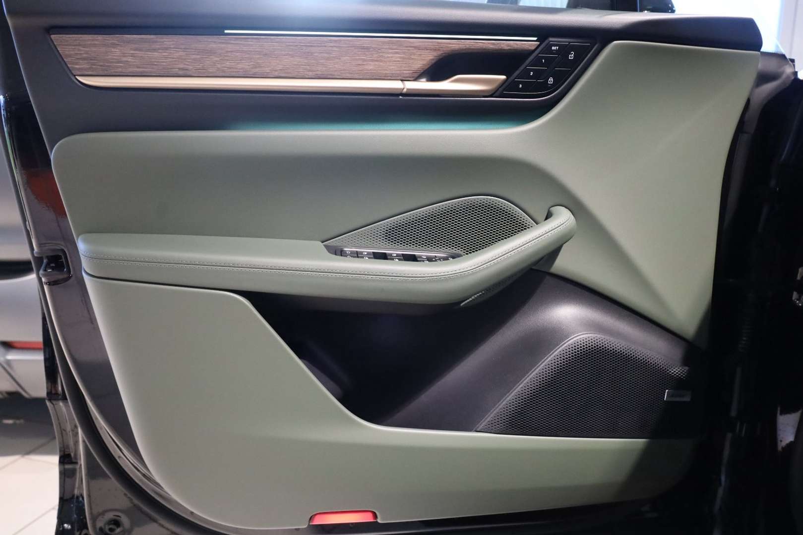 Porsche Macan Electrique 4 - 2025 - Joinsteer - #12