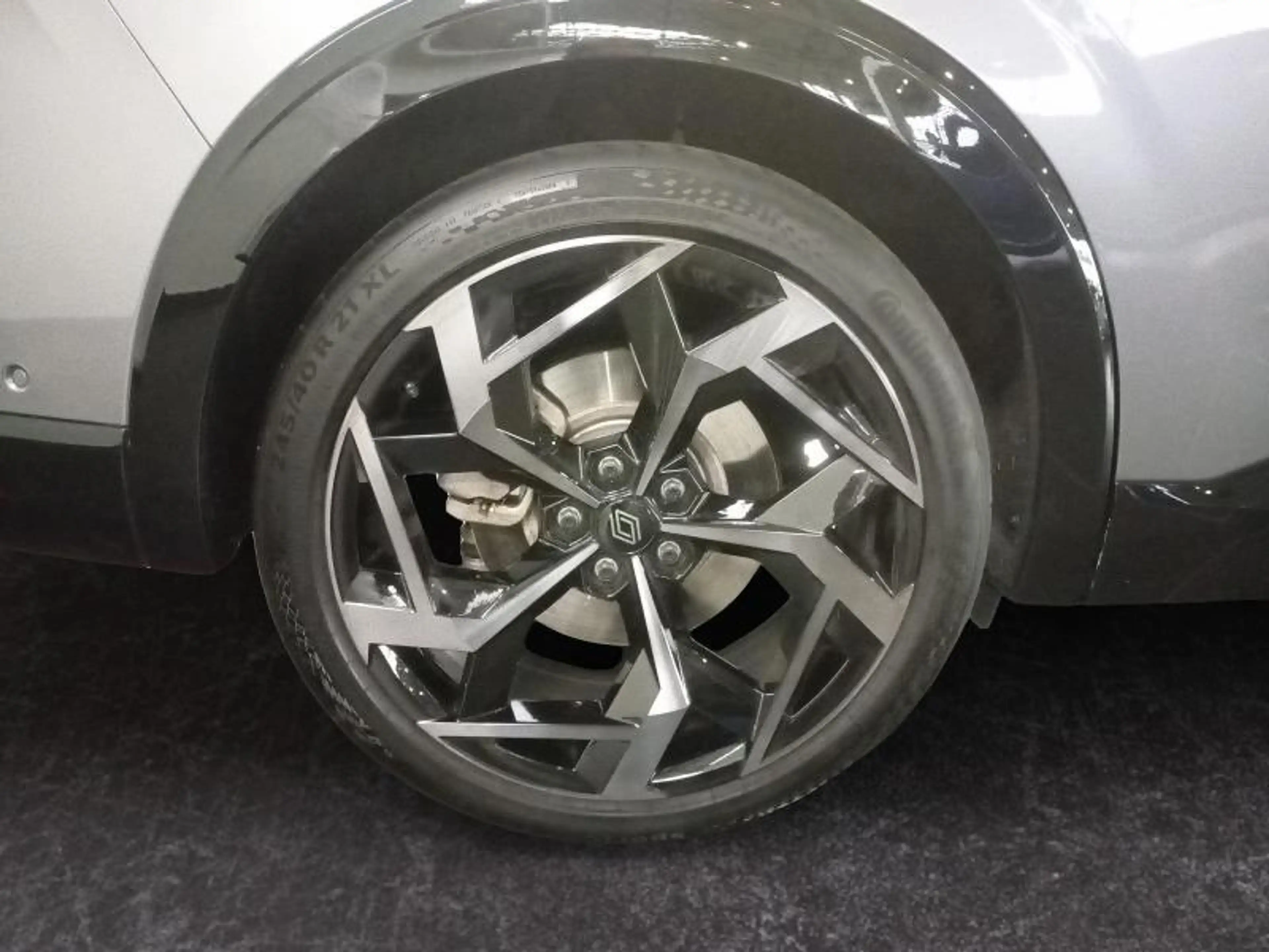 Renault Rafale 1.2 E-Tech Atelier Alpine Plug in 4X4 300hP — photo 12
