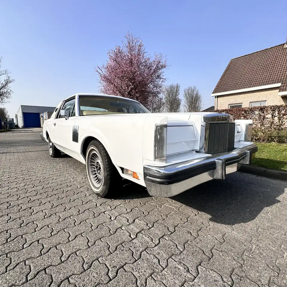 Lincoln Mark VI, foto 3
