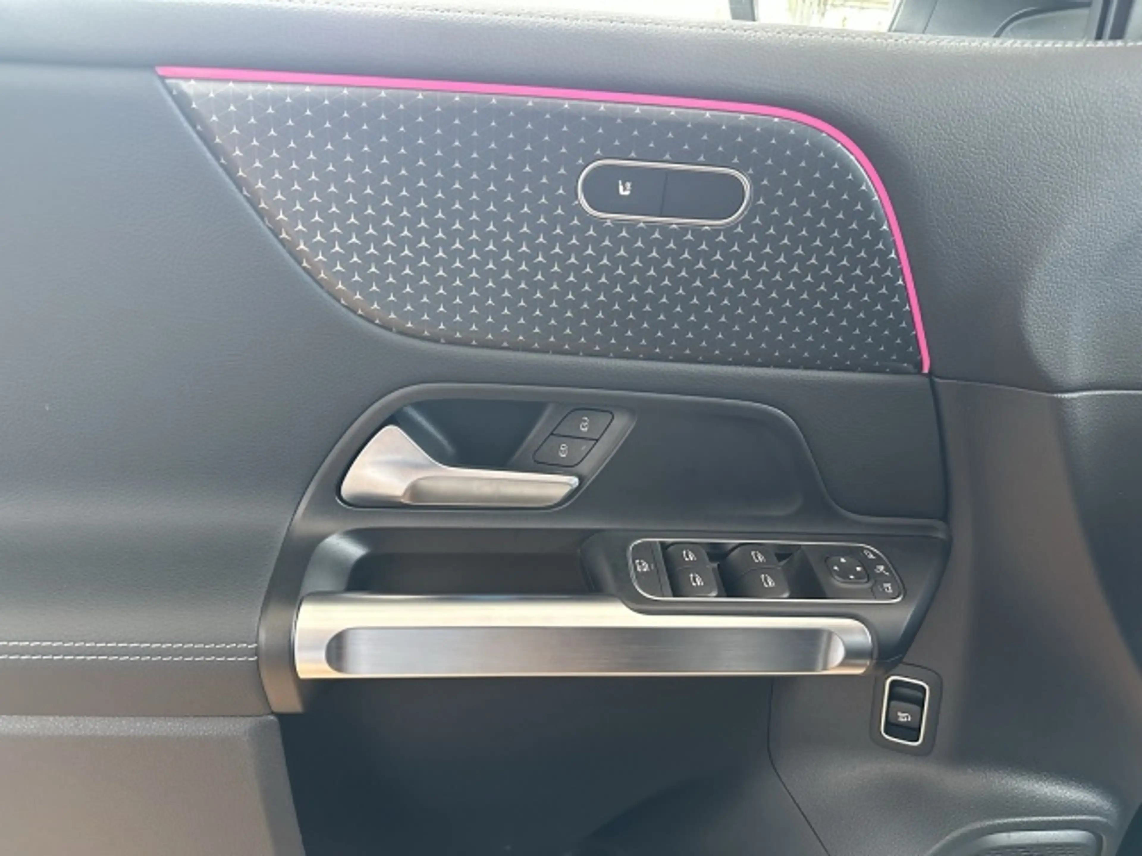 Mercedes-Benz EQB 250 EQB 250+ Progressive MBUX+RFK+AMBIENTE+LED+KLIMA — photo 14