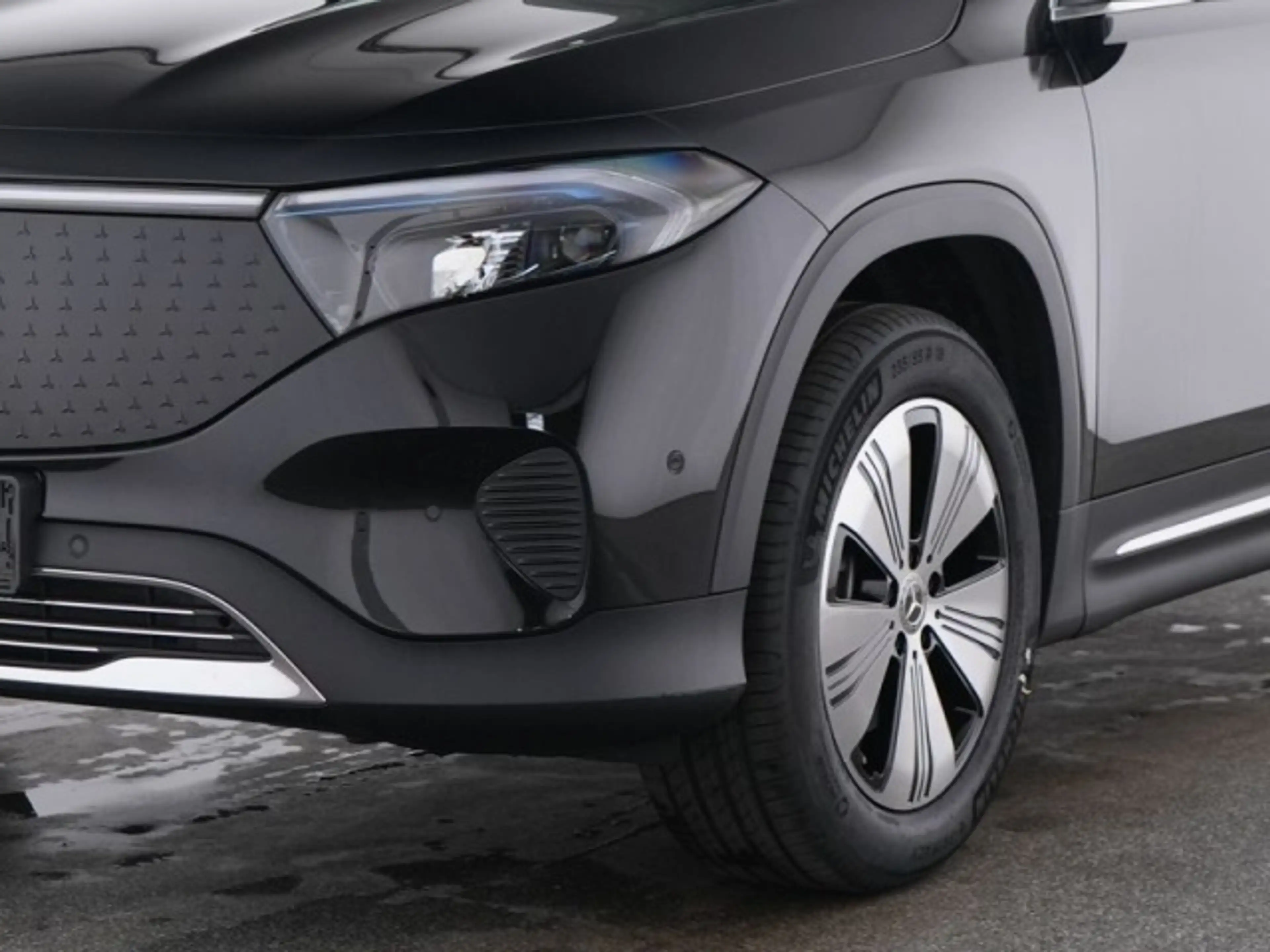 Mercedes-Benz EQB 250 EQB 250+ Progressive MBUX+RFK+AMBIENTE+LED+KLIMA — photo 4