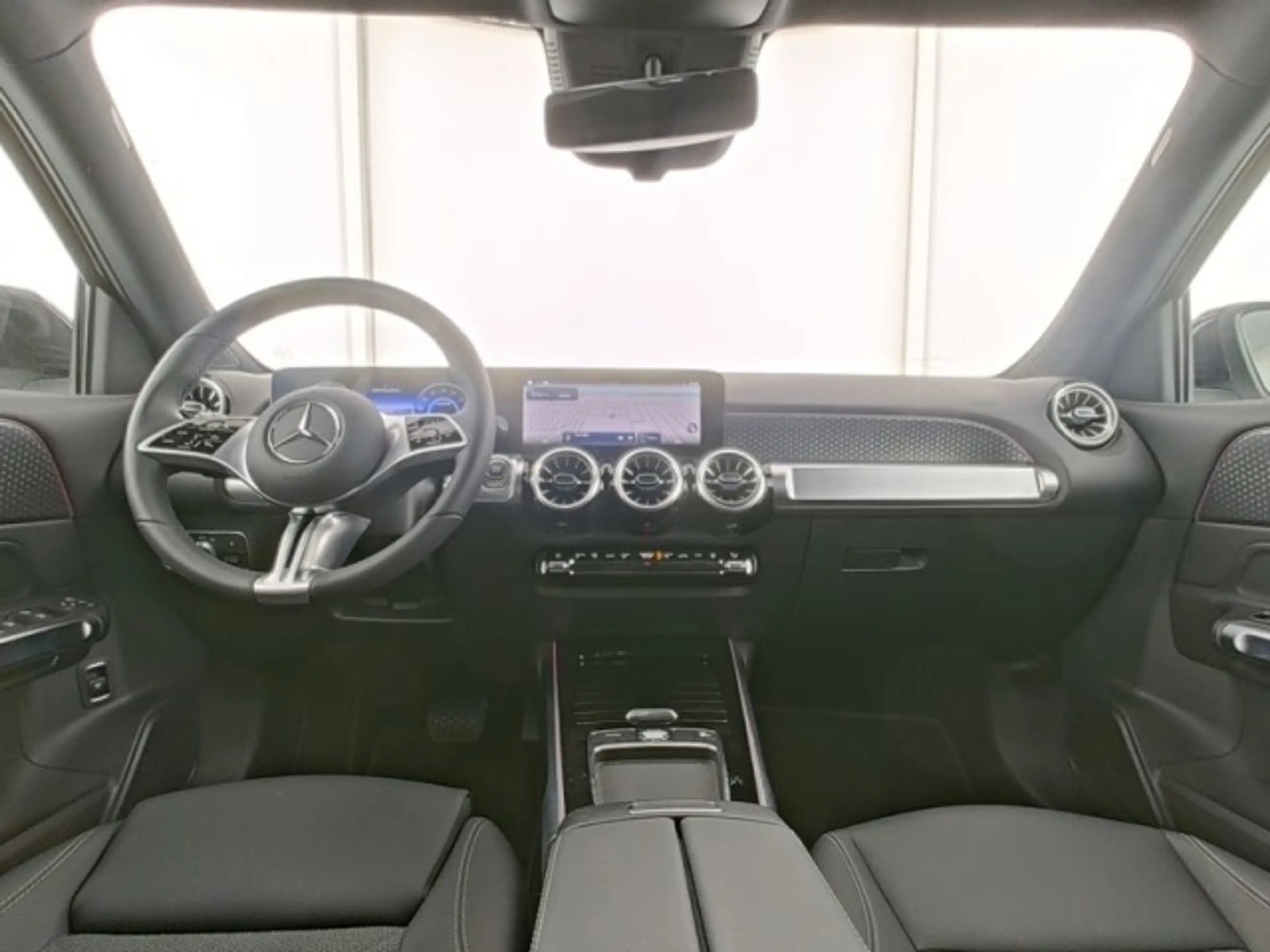 Mercedes-Benz EQB 250 EQB 250+ Progressive MBUX+RFK+AMBIENTE+LED+KLIMA — photo 7