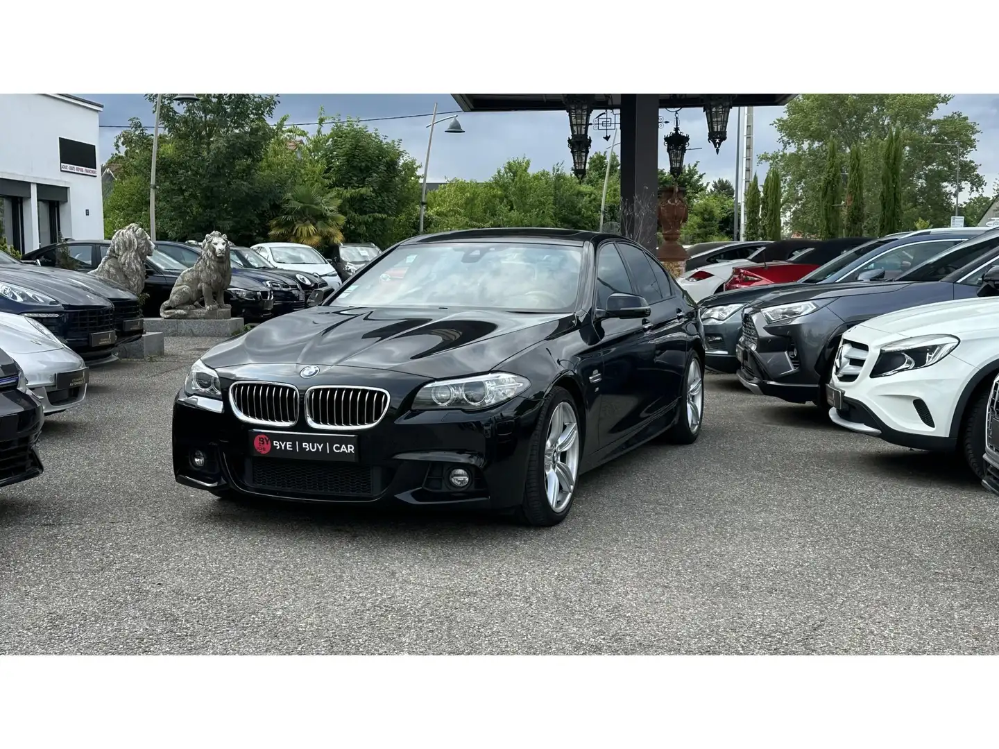 BMW 525 525d M Sport - BVA Sport  BERLINE F10 LCI 525d PHA Schwarz - 1