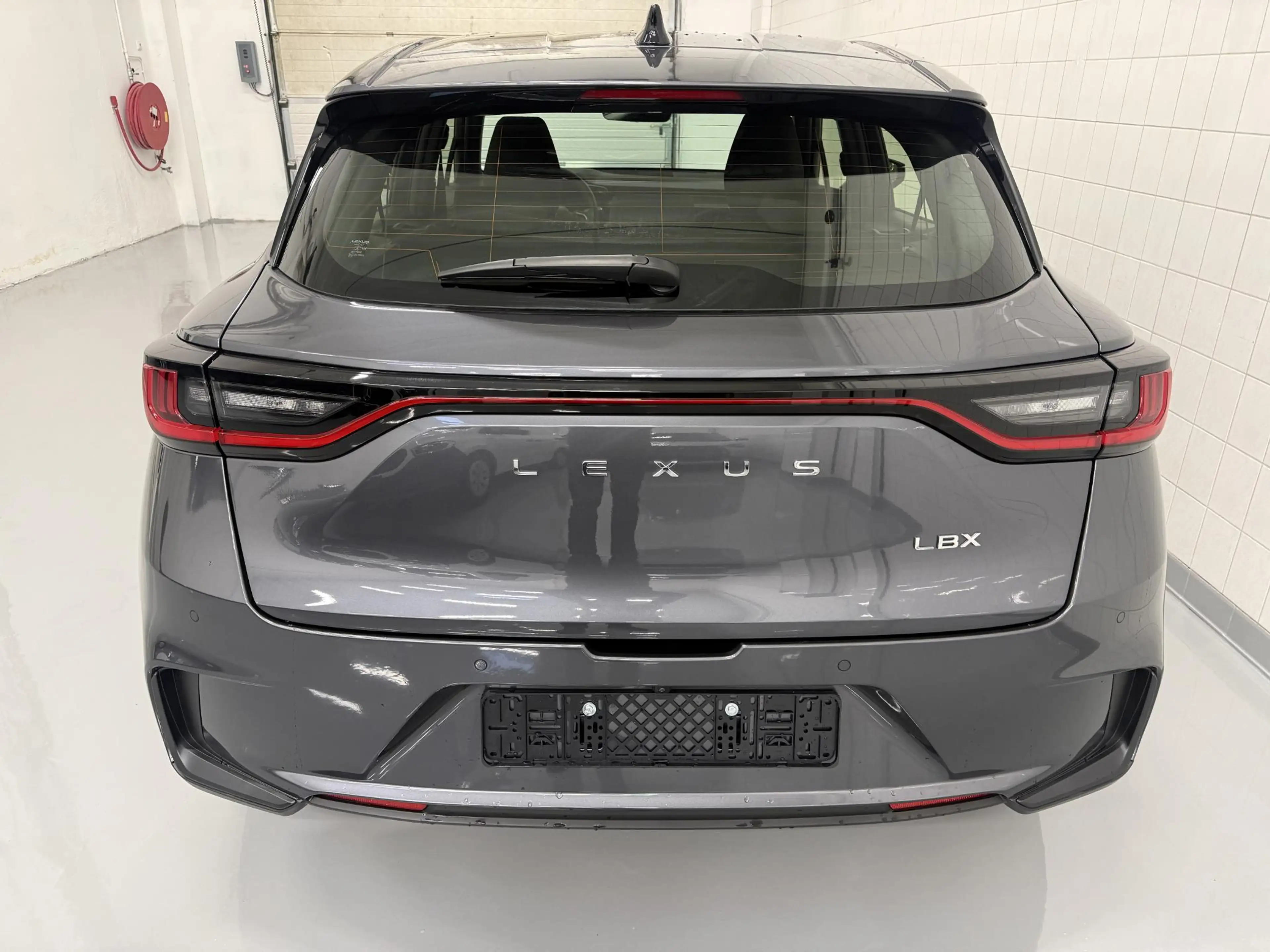 Lexus LBX Business Line 2WD Comfort + Safety Pack | Stoel- s — photo 10