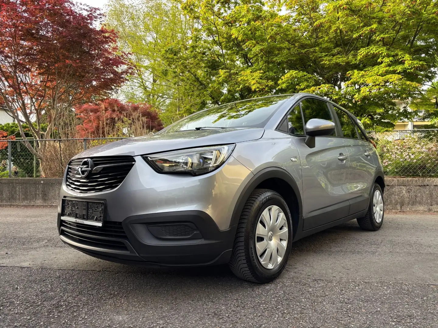 Opel Crossland X 1.2 Edition / §57a (Pickerl) neu Silber - 1