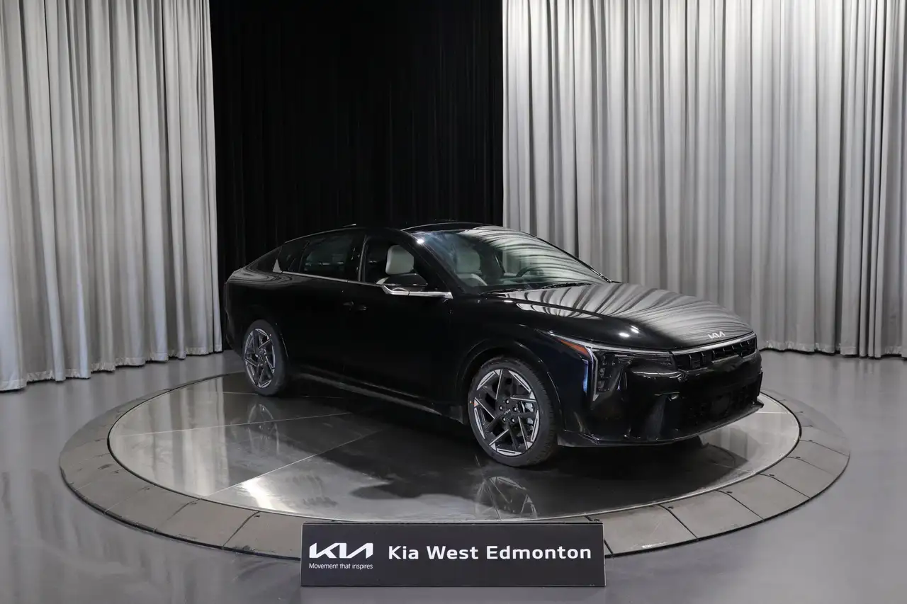 2026 Kia K4