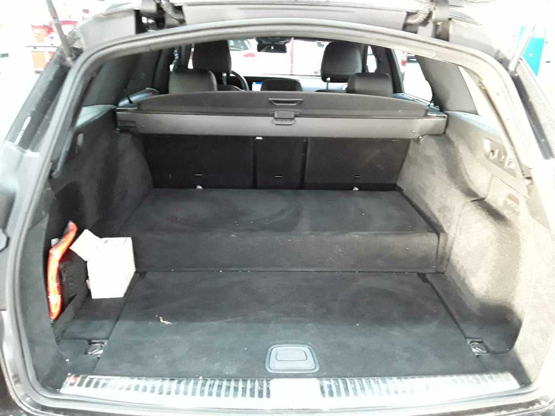 Mercedes-Benz E 300 E 300 de 4Matic T 9G-AMG AHK BusiP AssiP — photo 15