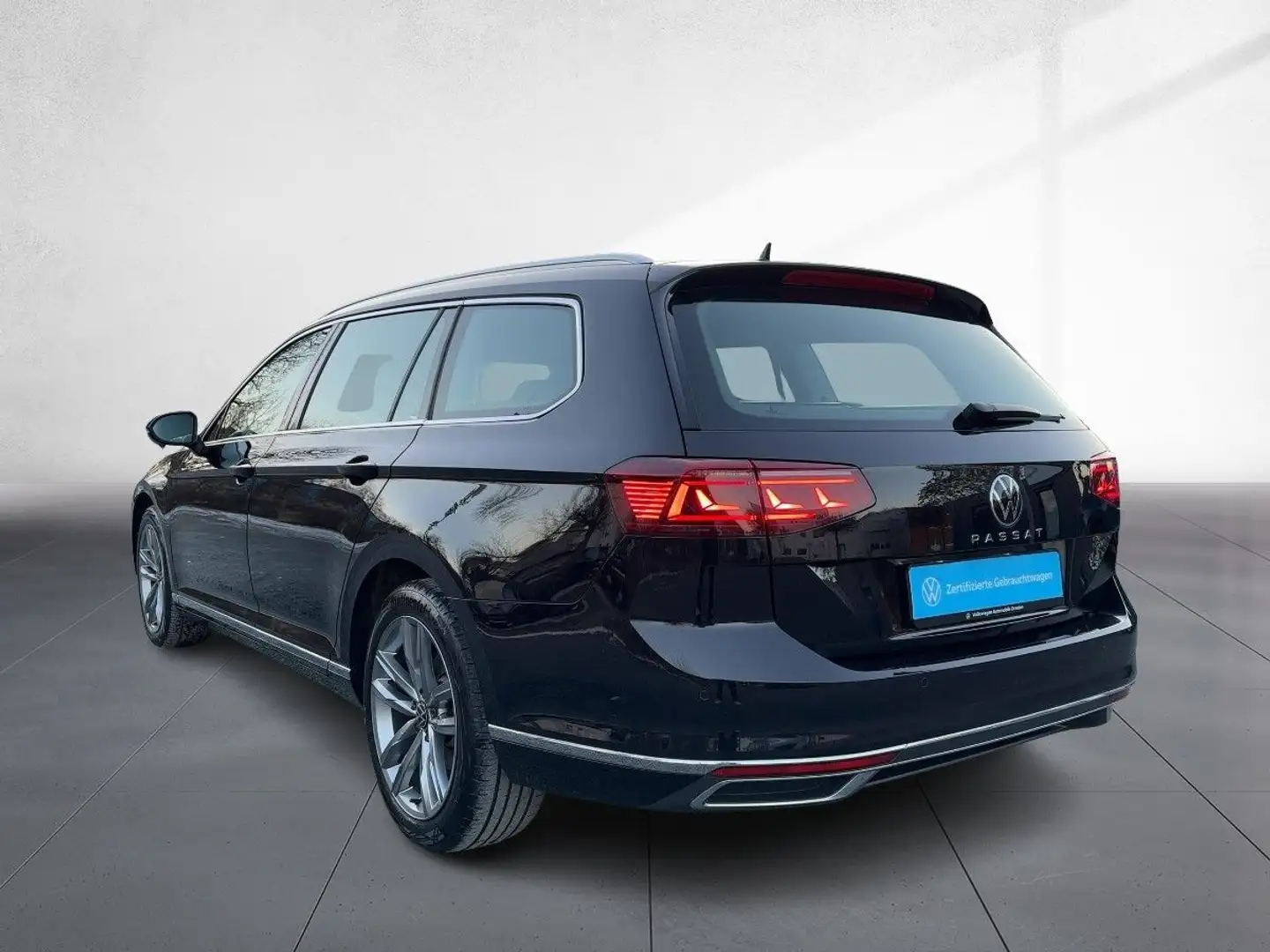 Volkswagen Passat Variant Elegance 2.0 TDI DSG IQ KAM TRAVE Schwarz - 2
