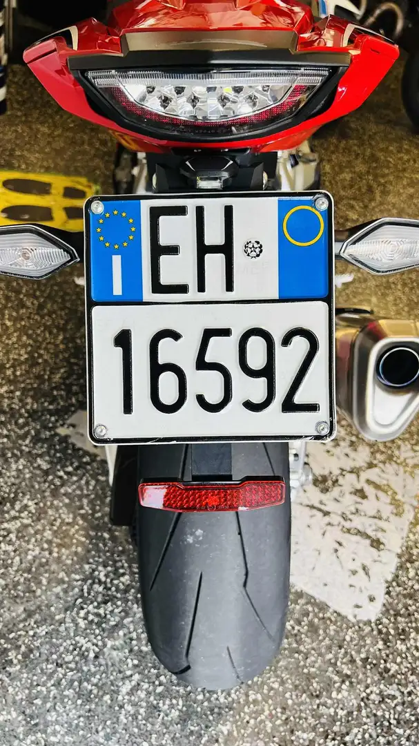 Honda CBR 1000 SP1 GOMMATA DA VETRINA Rouge - 2
