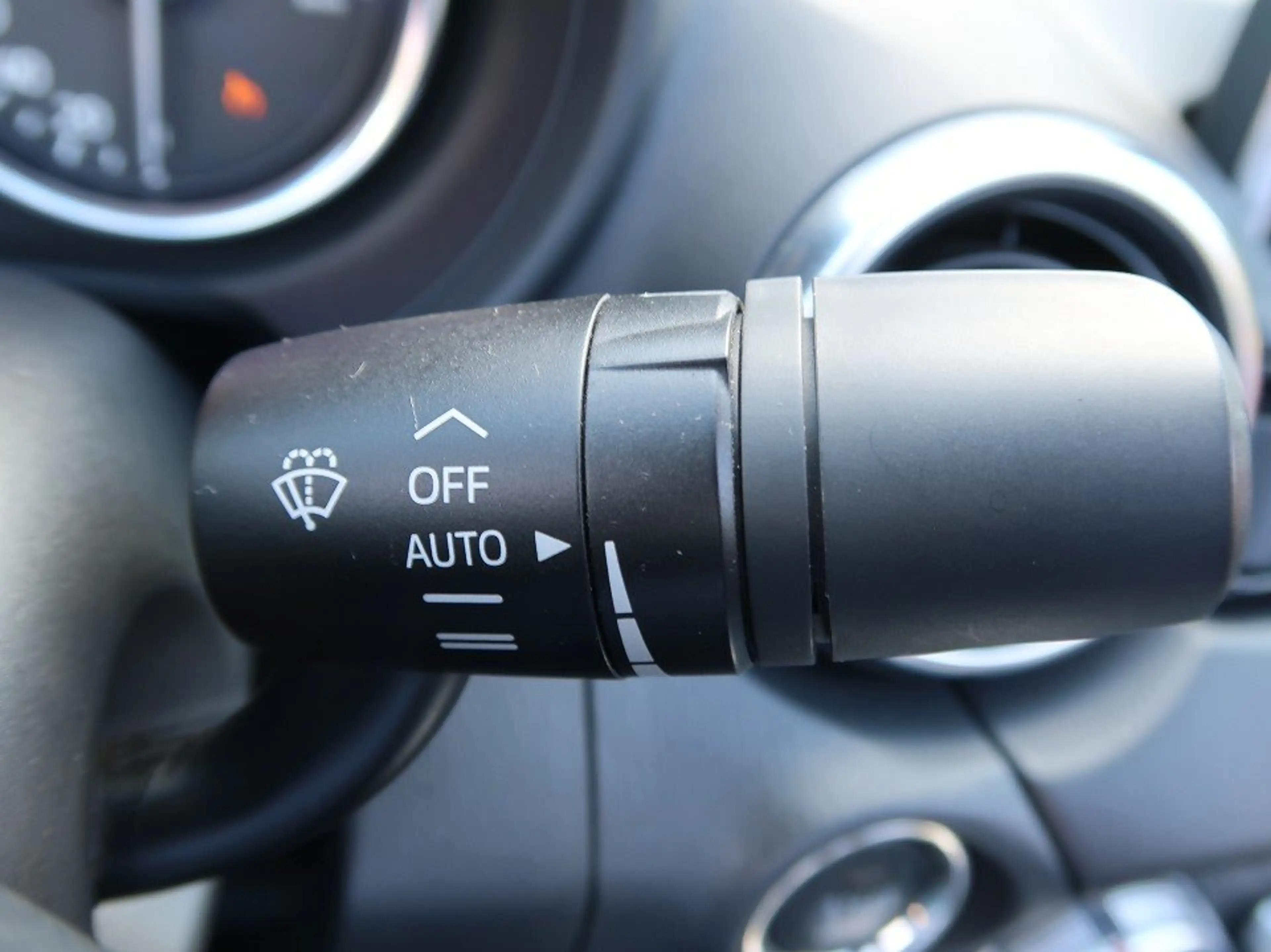 Mazda MX-5 *2. Damenhand*alle Wartungsnachweise*viele Extras* — photo 19