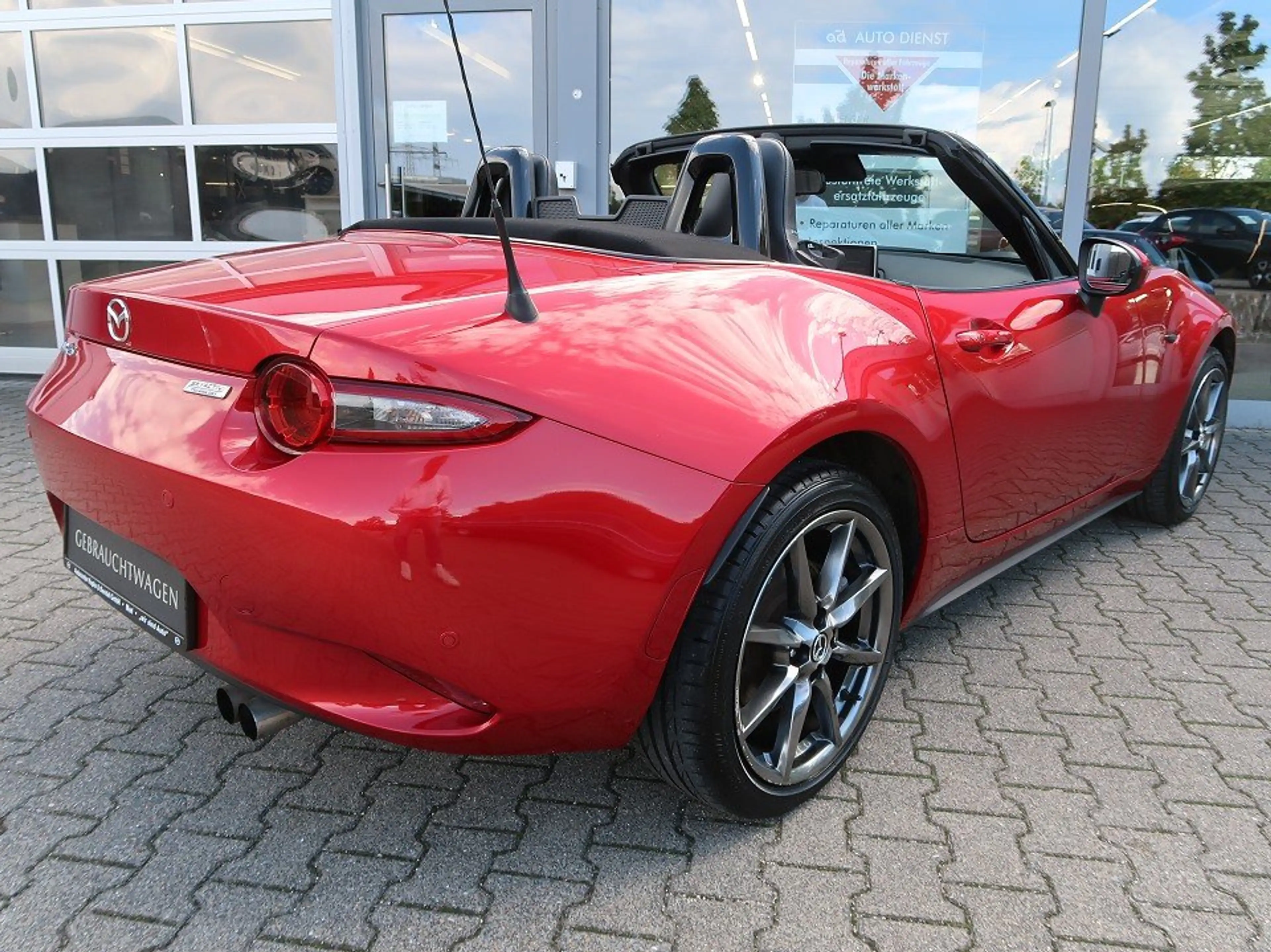 Mazda MX-5 *2. Damenhand*alle Wartungsnachweise*viele Extras* — photo 7