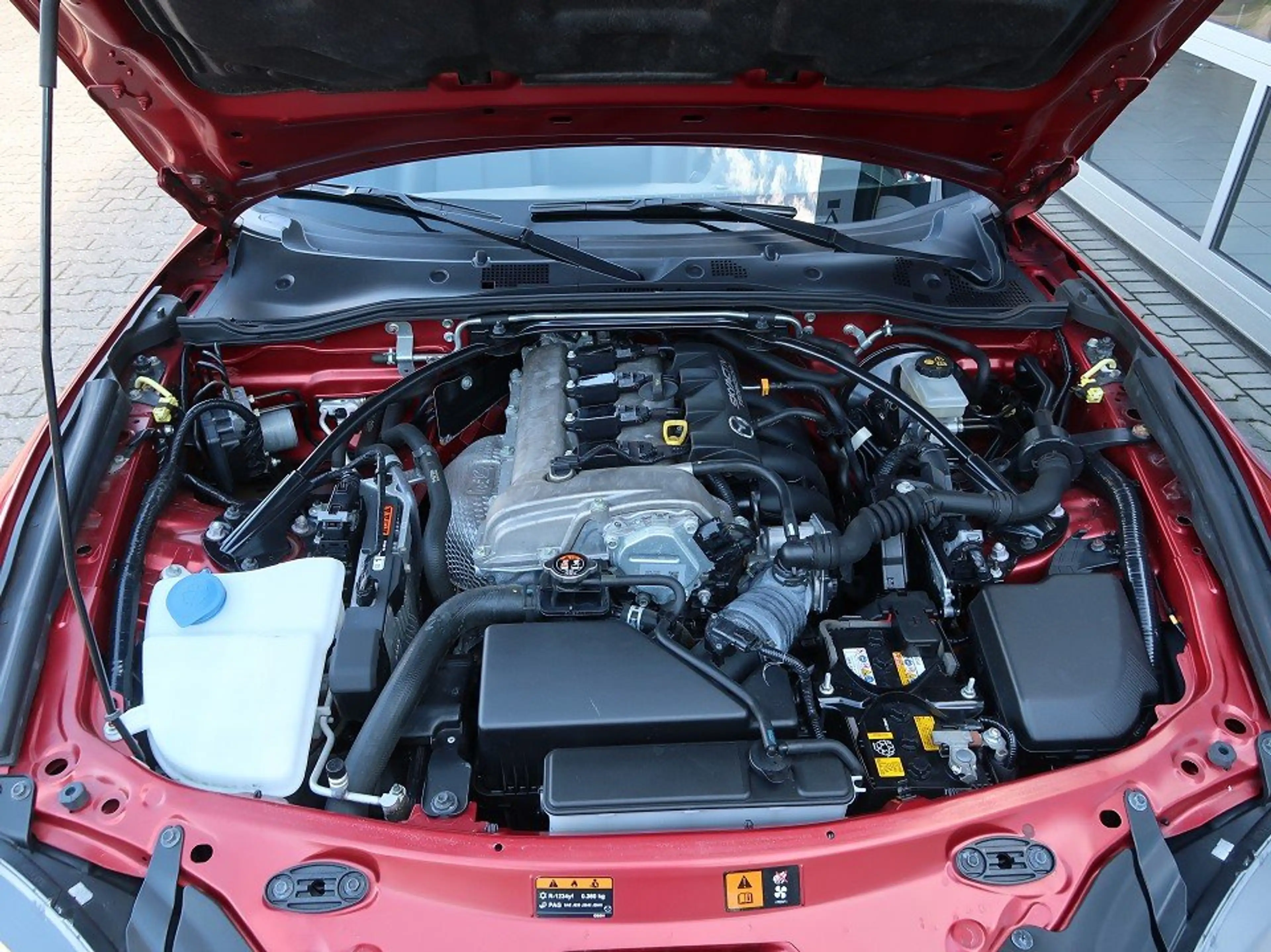 Mazda MX-5 *2. Damenhand*alle Wartungsnachweise*viele Extras* — photo 30