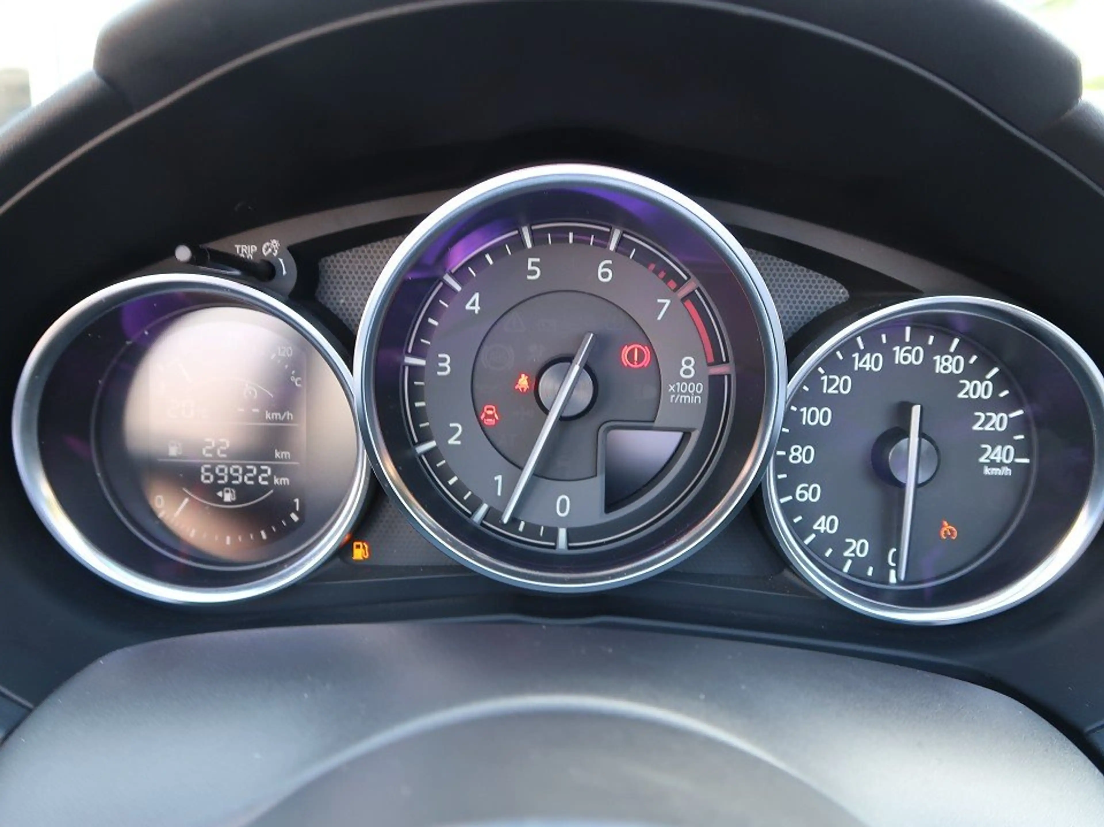 Mazda MX-5 *2. Damenhand*alle Wartungsnachweise*viele Extras* — photo 20