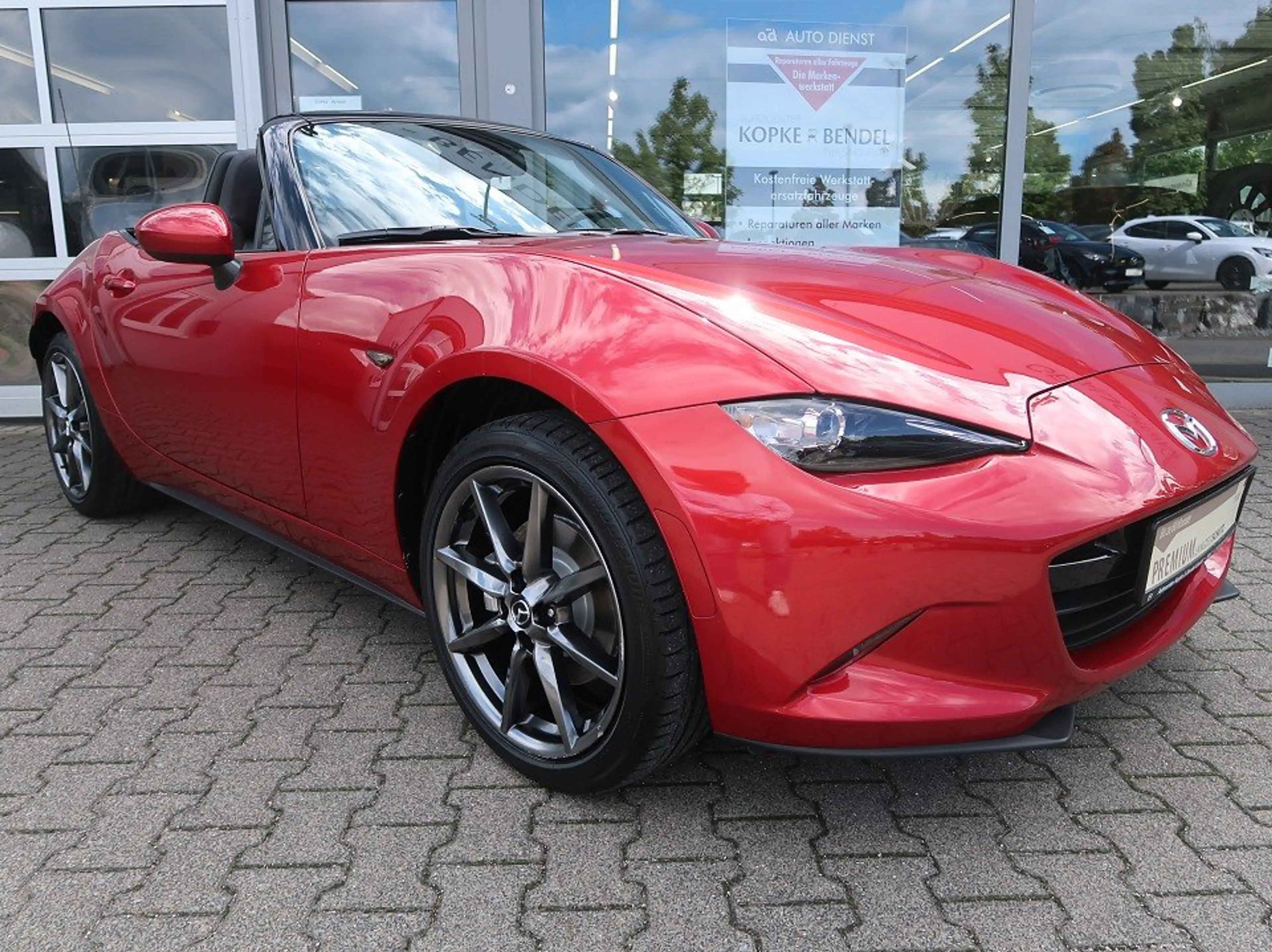 Mazda MX-5 *2. Damenhand*alle Wartungsnachweise*viele Extras* — photo 3