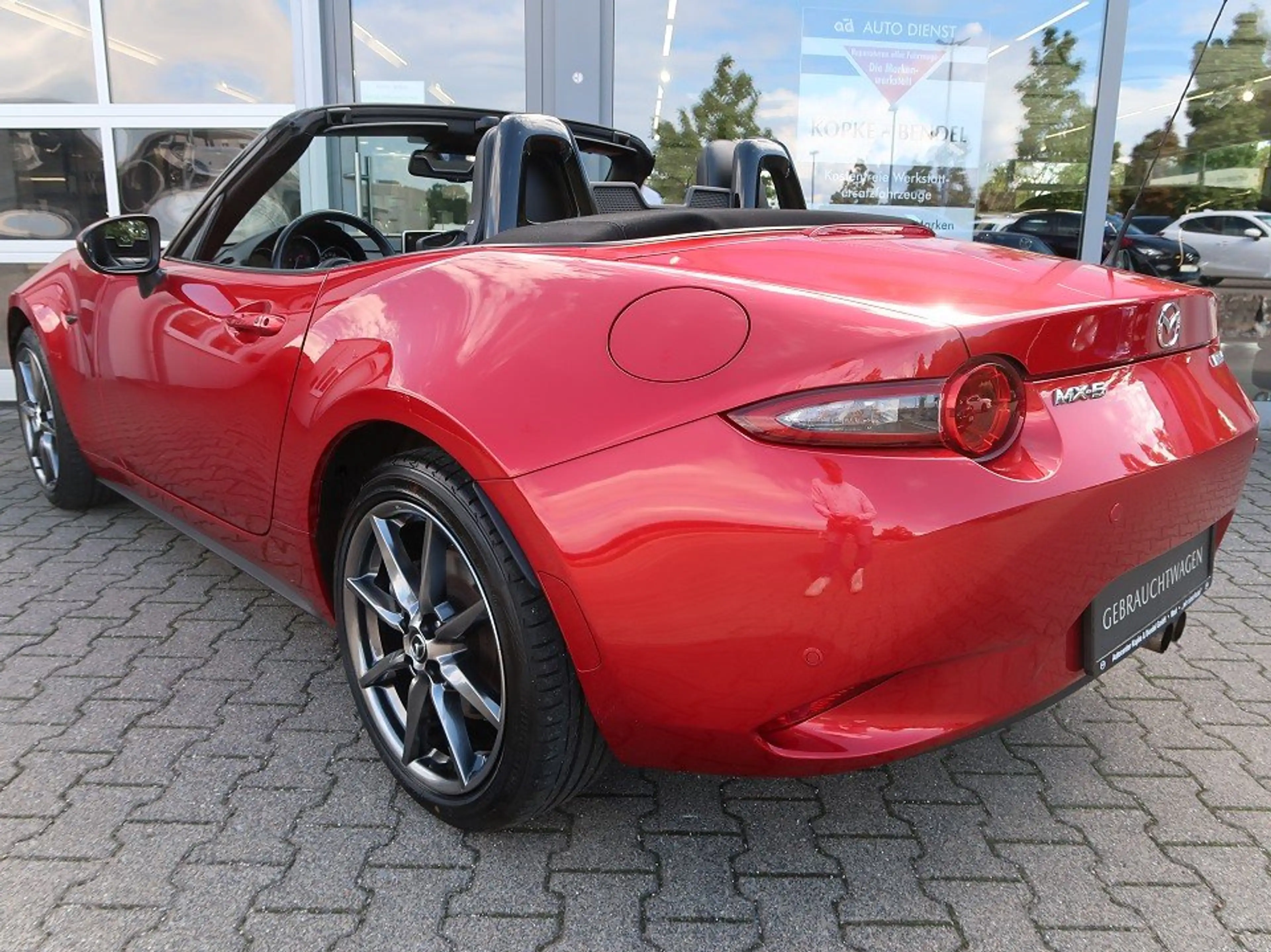 Mazda MX-5 *2. Damenhand*alle Wartungsnachweise*viele Extras* — photo 6