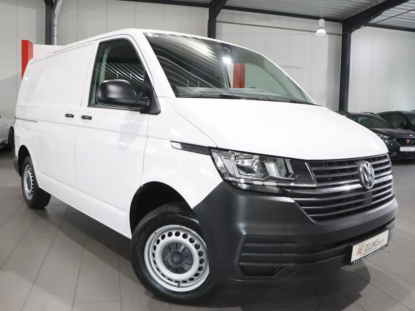 Volkswagen T6.1 Transporter 2.0 TDI KASTEN EcoProfi / AHK Weiß - 2