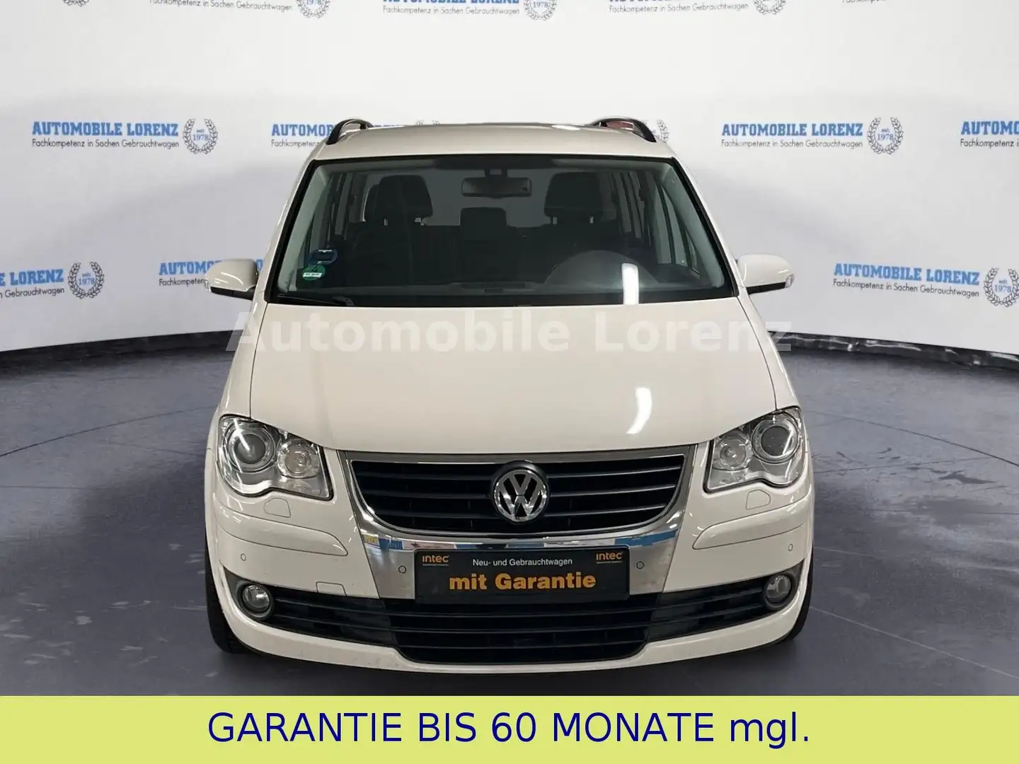 Volkswagen Touran TOURAN HIGHLINE / AUTOMATIK / NAVIGATION Weiß - 2