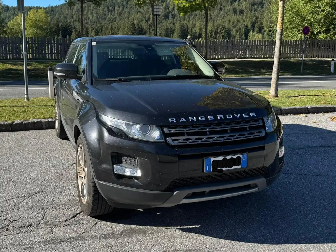 Land Rover Range Rover Evoque Range Rover Evoque I 2011 5p 2.2 td4 Pure 150cv — photo 1 of 6