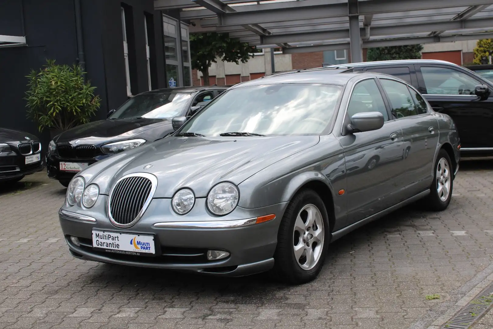 Jaguar S-Type 4.0 V8 Sport*LEDER*XENON*ESSD*TOP! Szürke - 1