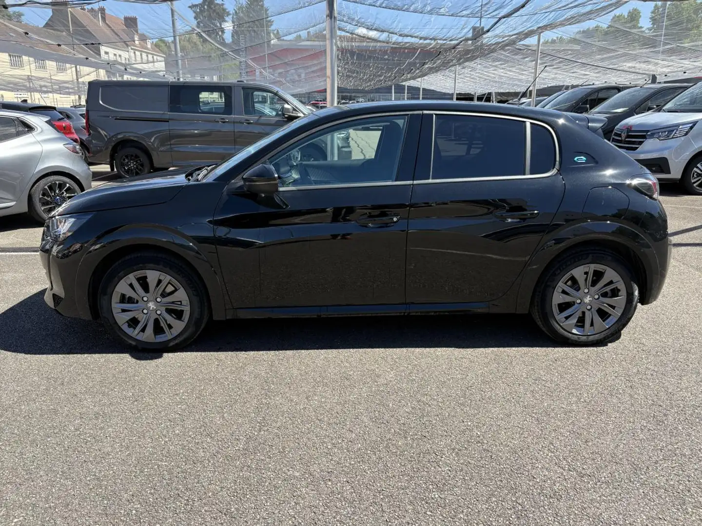 Peugeot 208 II ELECTRIQUE 50 KWH 136 ALLURE Negro - 2
