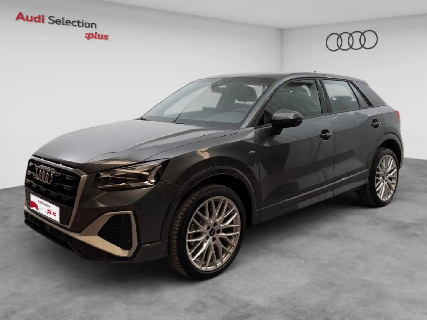 Audi Q2 35 TDI Adrenalin Black edition S tronic 110kW Gris - 1