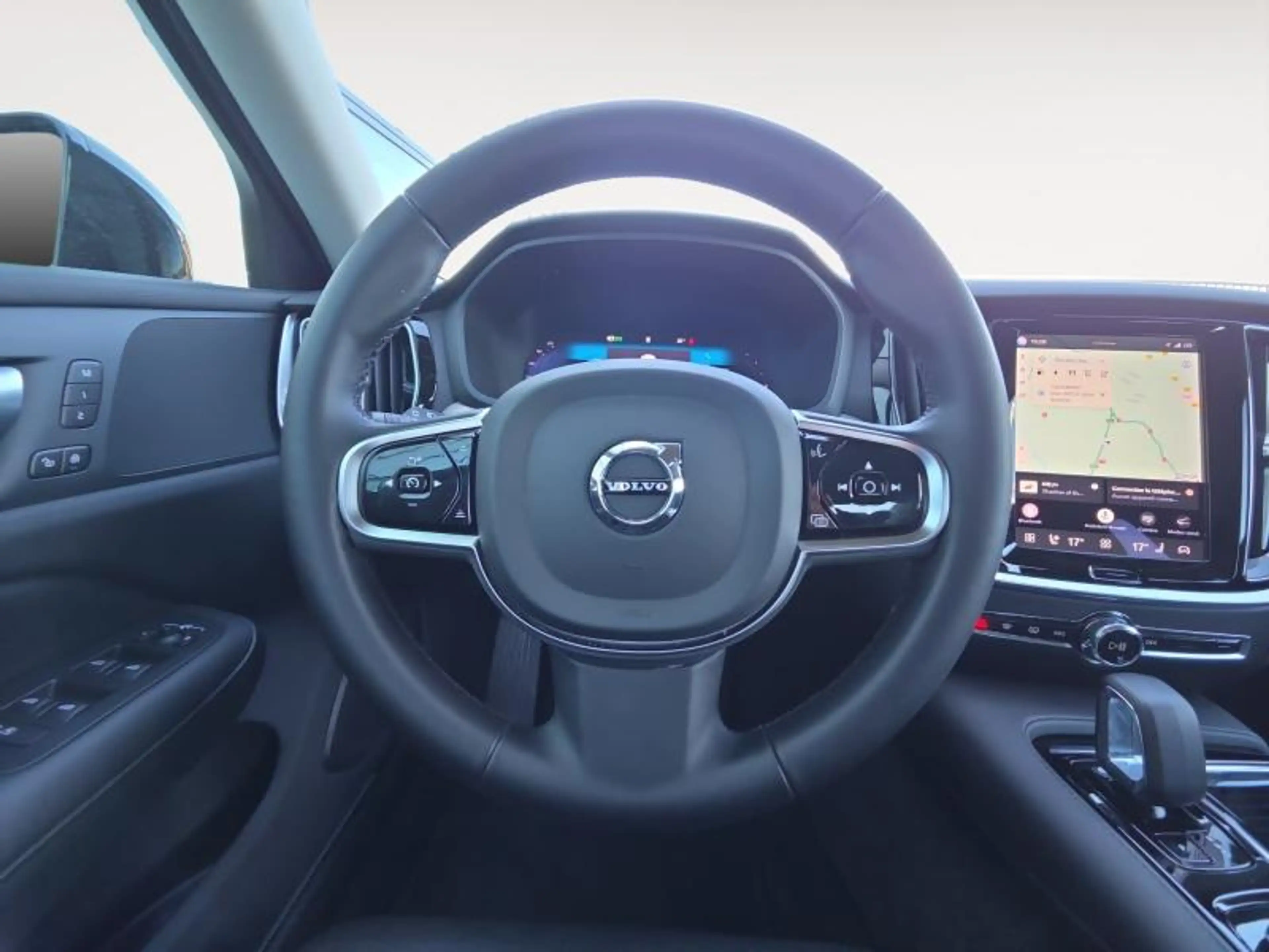 Volvo S60 T8 AWD Plus Dark / Hybride — photo 12