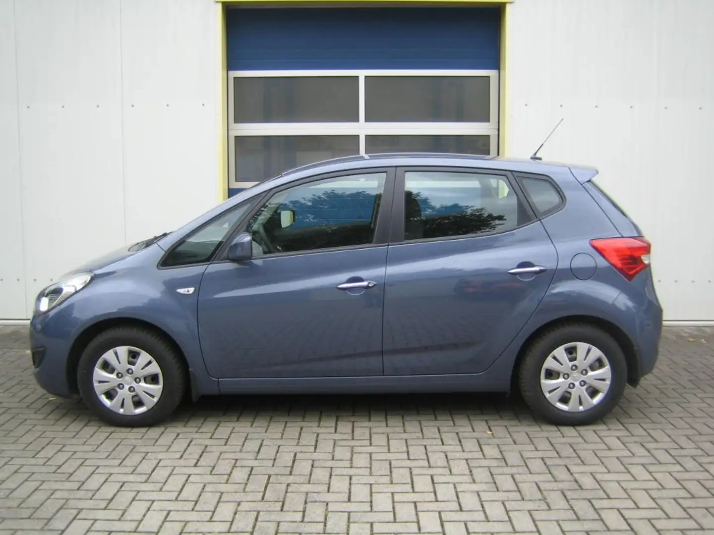 Hyundai iX20 ix20 1.6 Automatik Comfort Grau - 2