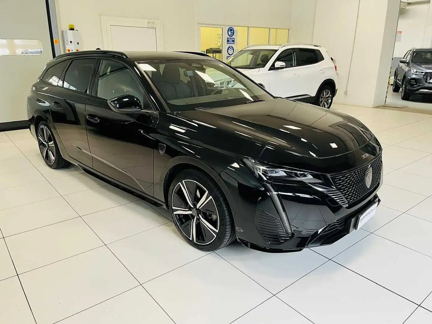 Peugeot 308 3ª serie PureTech Turbo 130 S&S EAT8 SW GT Nero - 2