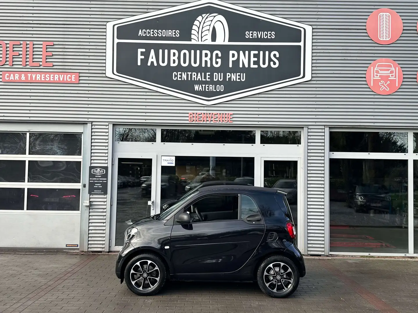 smart forTwo *1-PROPRIETAIRE/1-OWNER*AUTOMATIQUE*CLIMATISATION* Noir - 2