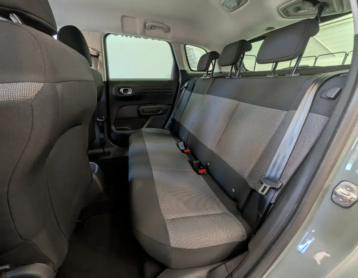 Citroen C3 Aircross BlueHDi 110 S&S Shine Pack, миниатюра 11