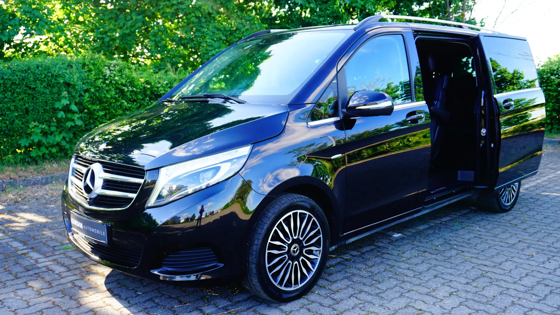 Mercedes-Benz V 250 V 250 CDI/BT/d AVANTG./EDITION lang/LED/360 Kamera Schwarz - 2