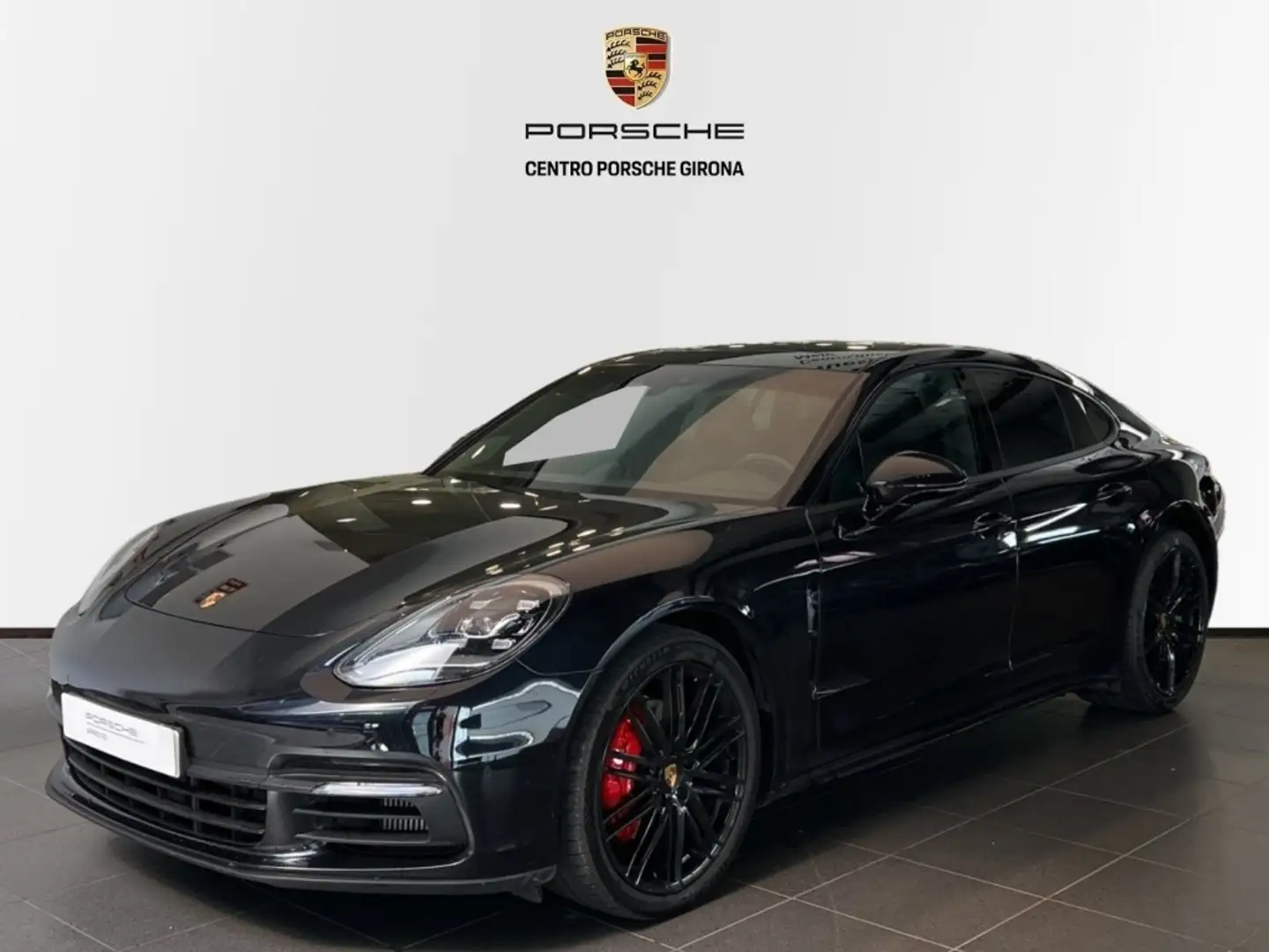 Porsche Panamera 4 Aut. Schwarz - 1