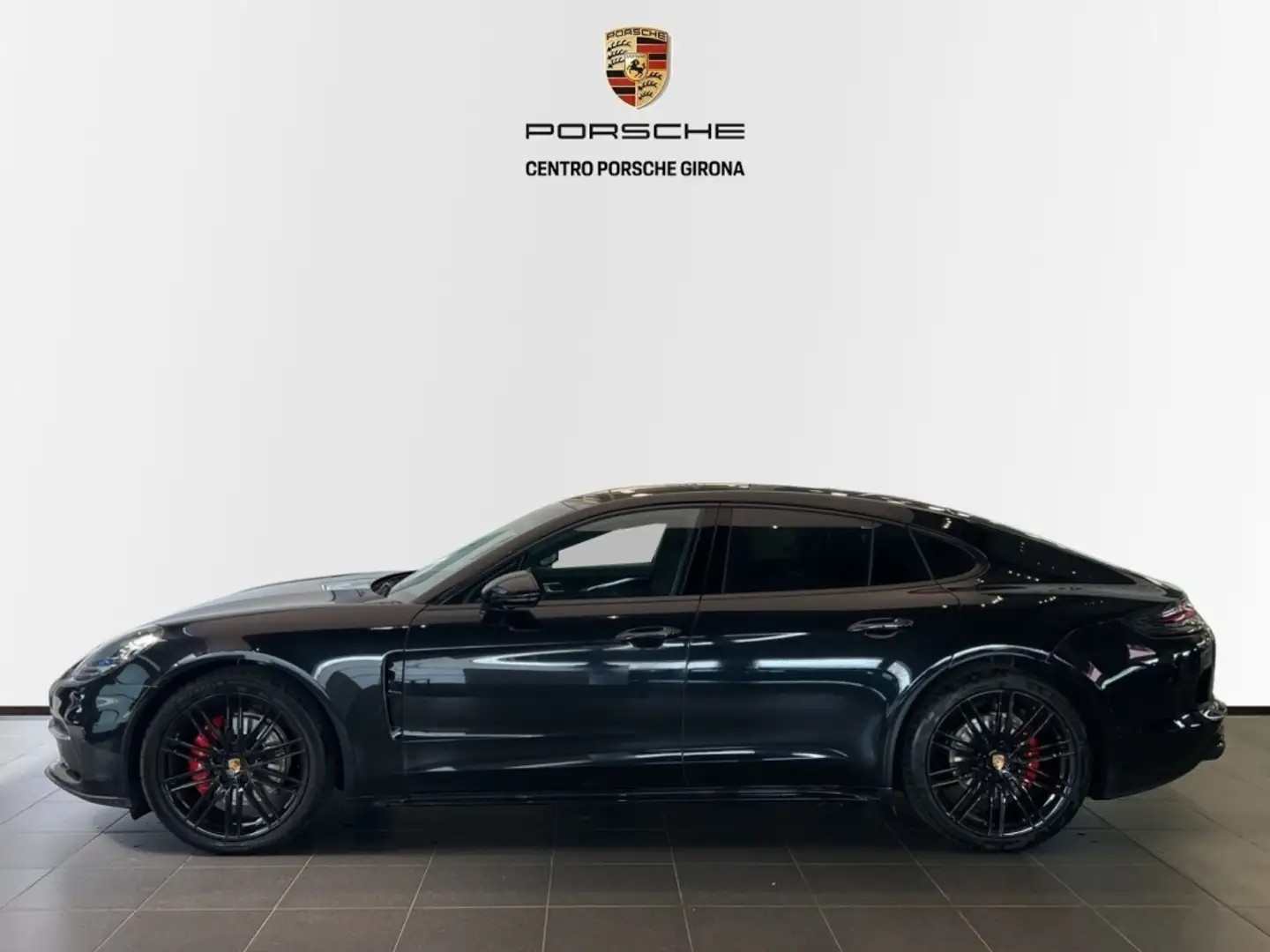 Porsche Panamera 4 Aut. Schwarz - 2