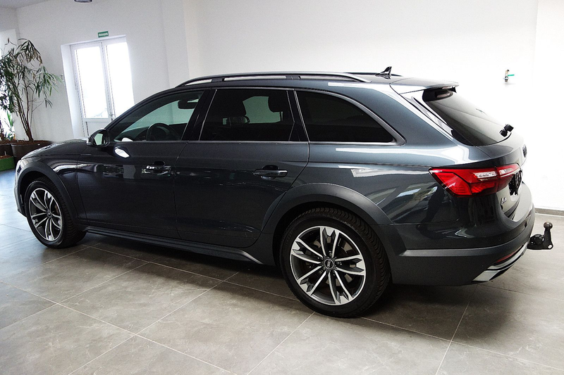 Audi A4 allroad quattro 50 TDI Leder/MMI/virtual/AHK — photo 6