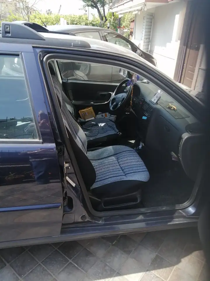 Volkswagen Polo 5p 1.4 Comfort 60cv, foto 4